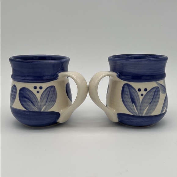 Pfaltzgraff Villa Flora Blue Leaves Stoneware Coffee Tea Cups Mugs (Set of 2) - Picture 3 of 9